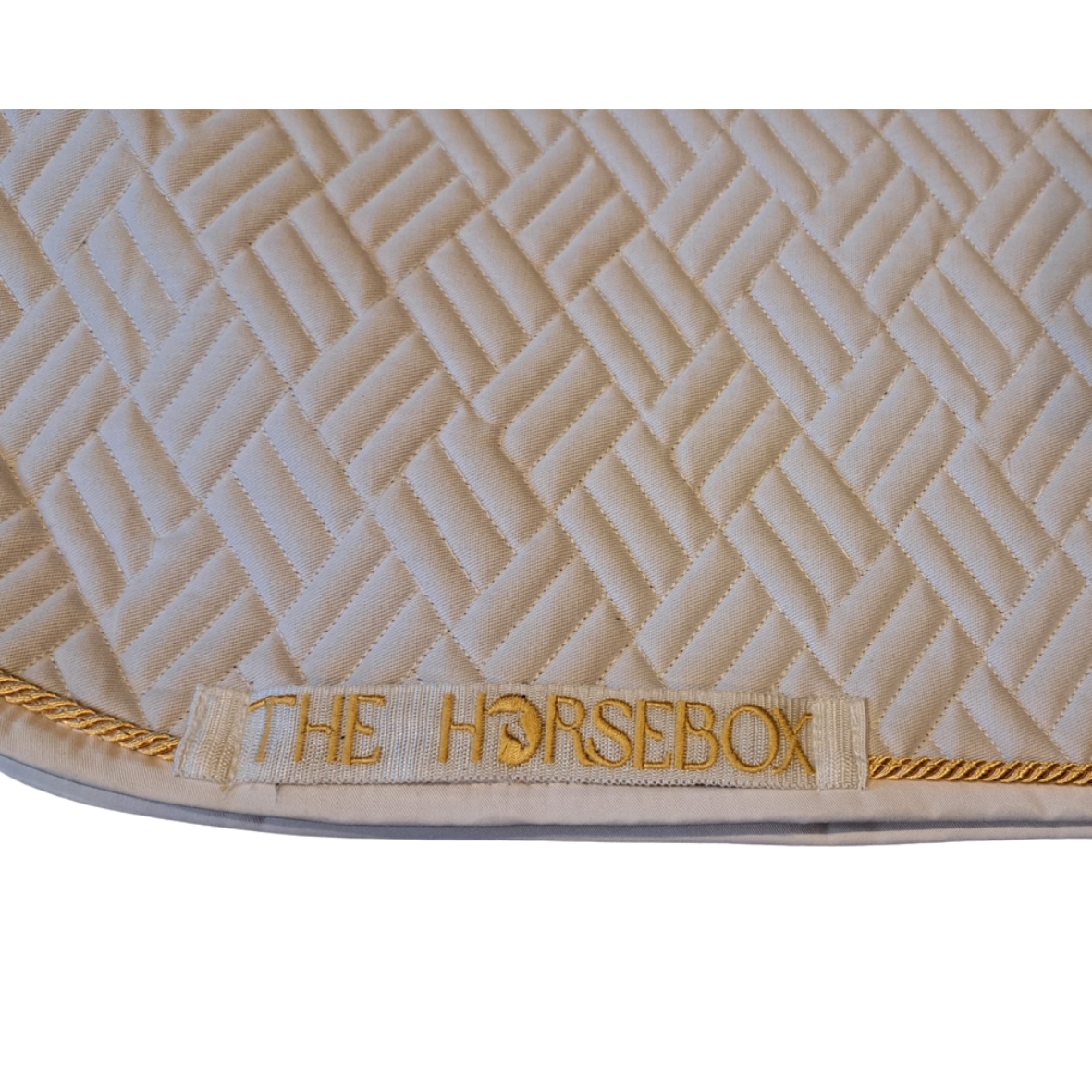 WHITE GOLD SAMPLE (DRESSUUR)